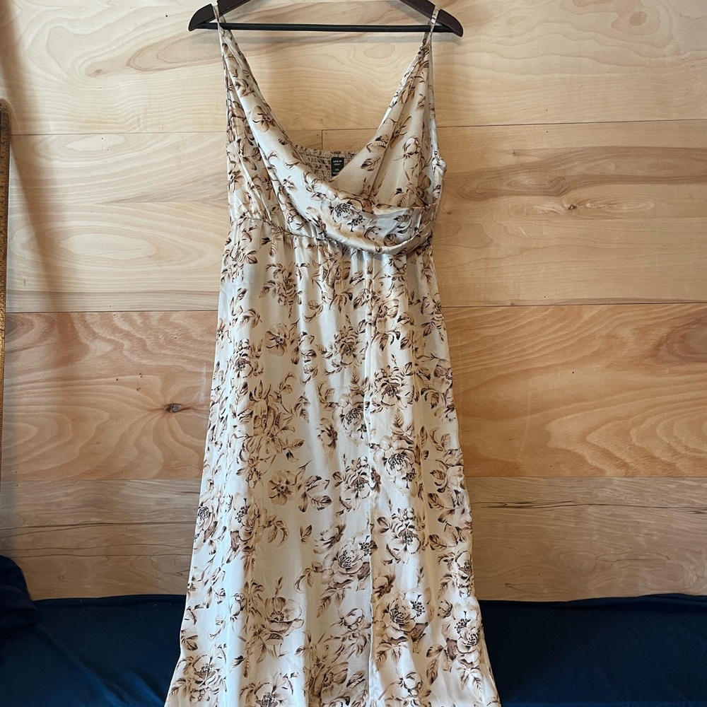 SHEIN Cream and Brown Floral Maxi Dress